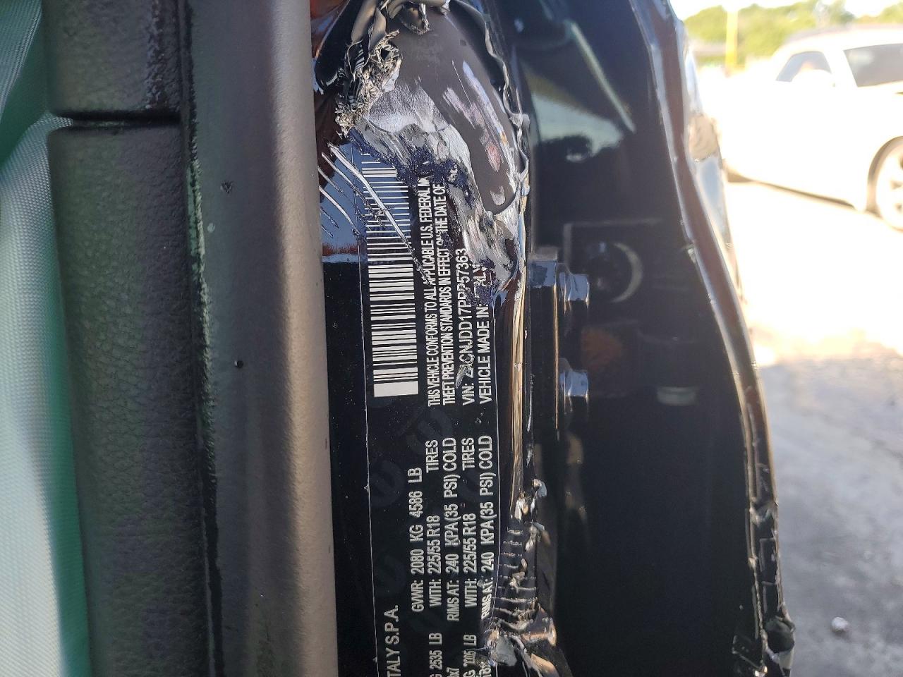 2023 JEEP RENEGADE LIMITED photo 37