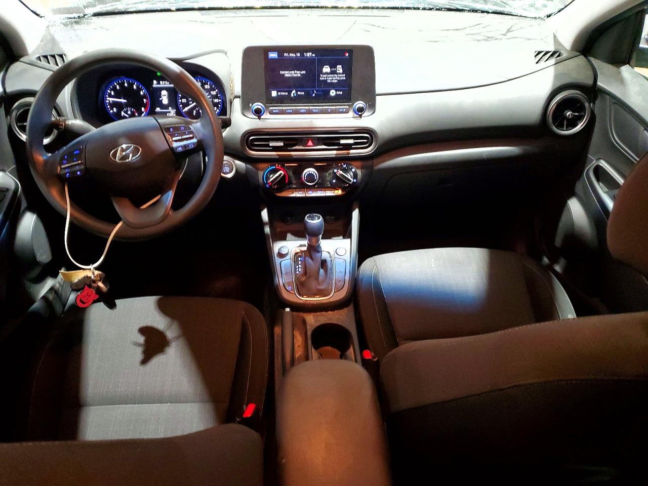 2022 HYUNDAI KONA SEL photo 15