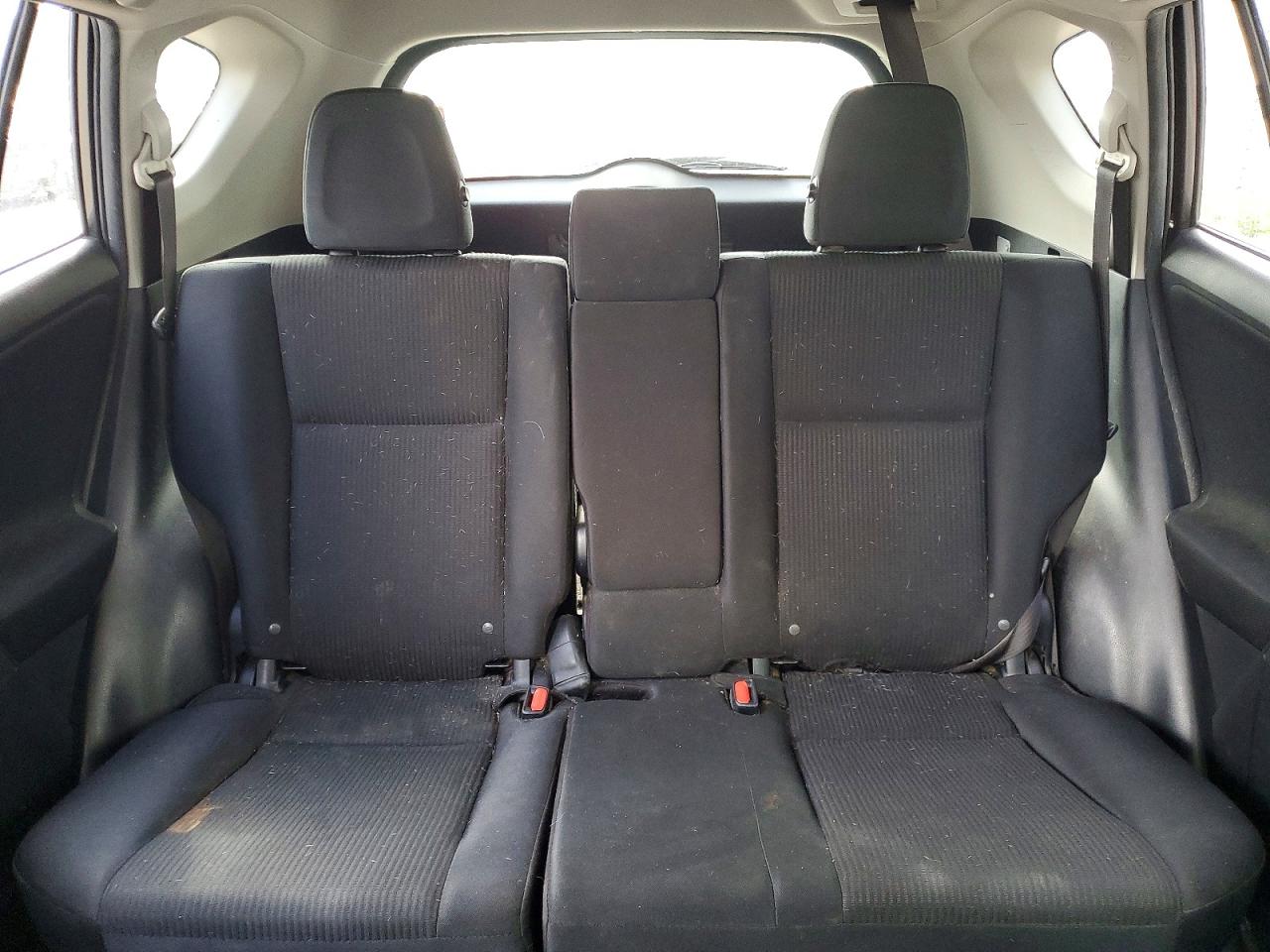 2017 TOYOTA RAV4 LE photo 19