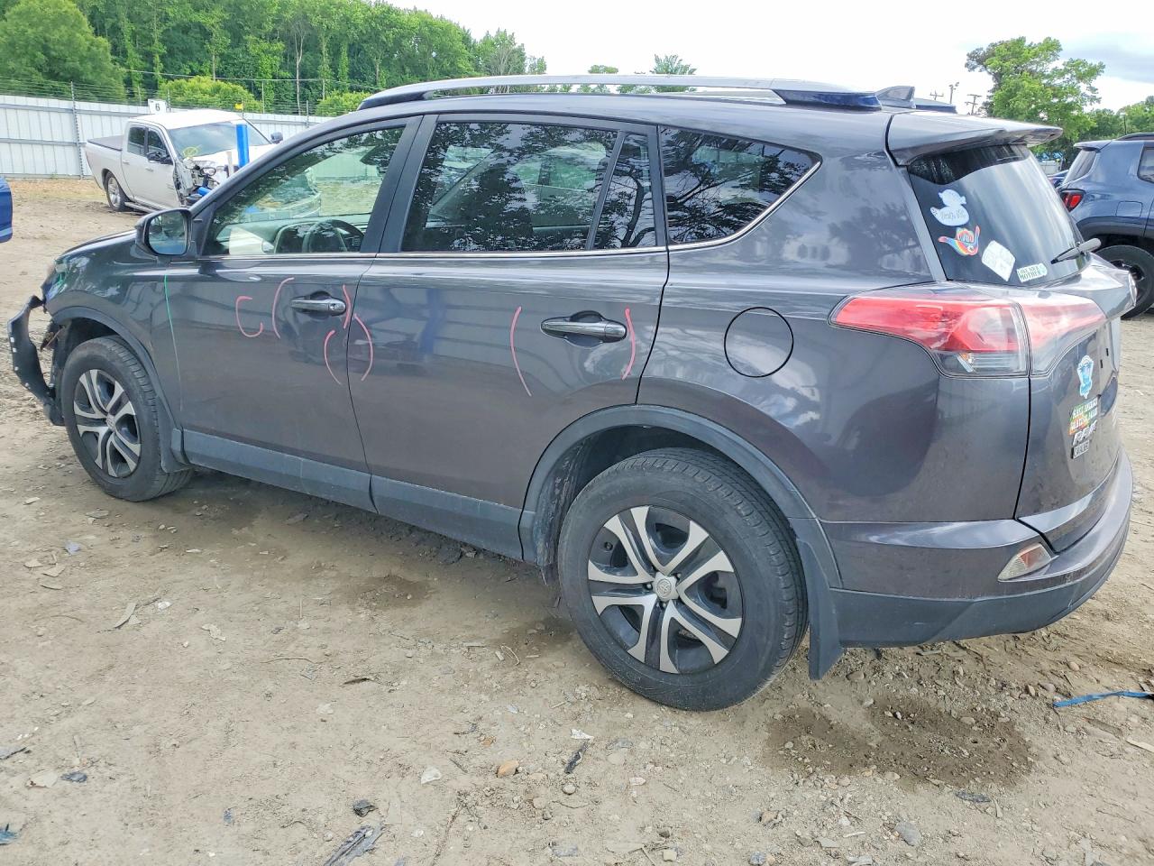 2017 TOYOTA RAV4 LE photo 3