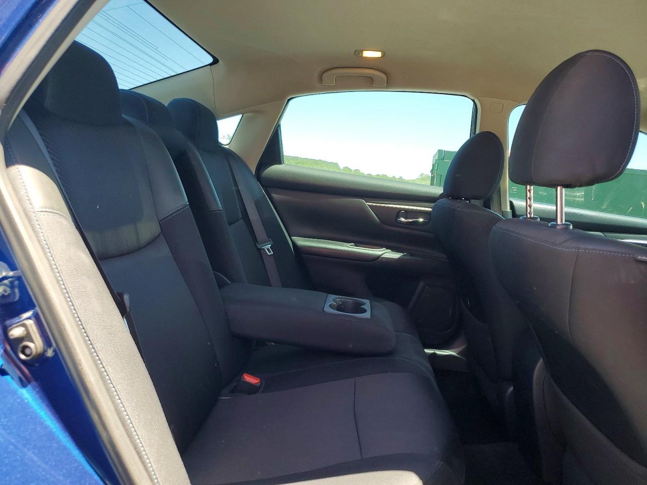 2018 NISSAN ALTIMA 2.5 SR photo 19