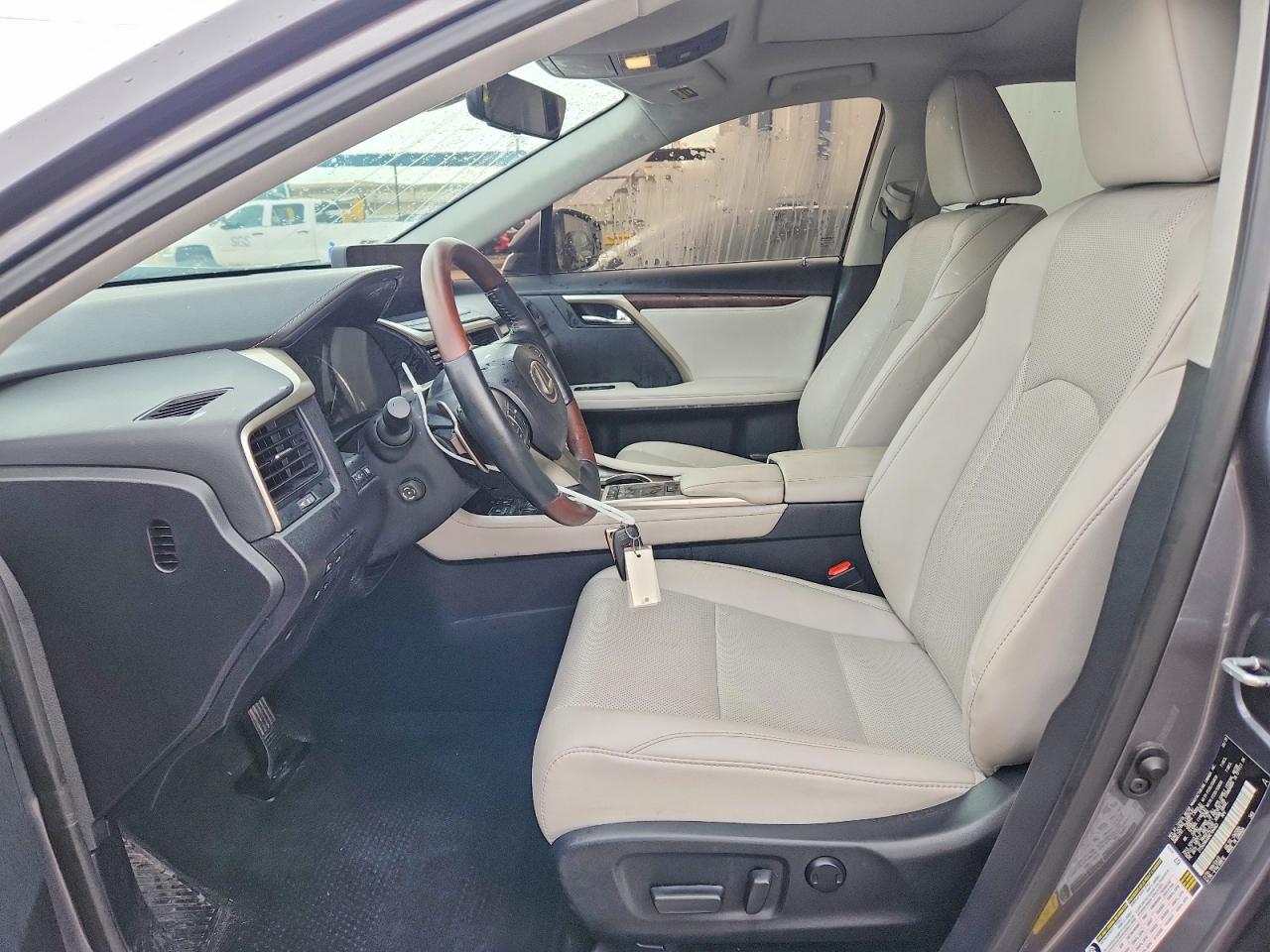 2021 LEXUS RX 350 photo 19