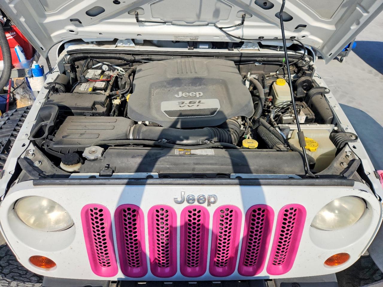 2013 JEEP WRANGLER UNLIMITED SPORT photo 23