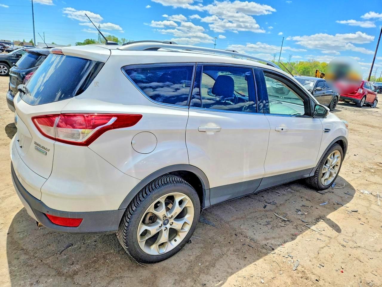 2013 FORD ESCAPE TITANIUM photo 5
