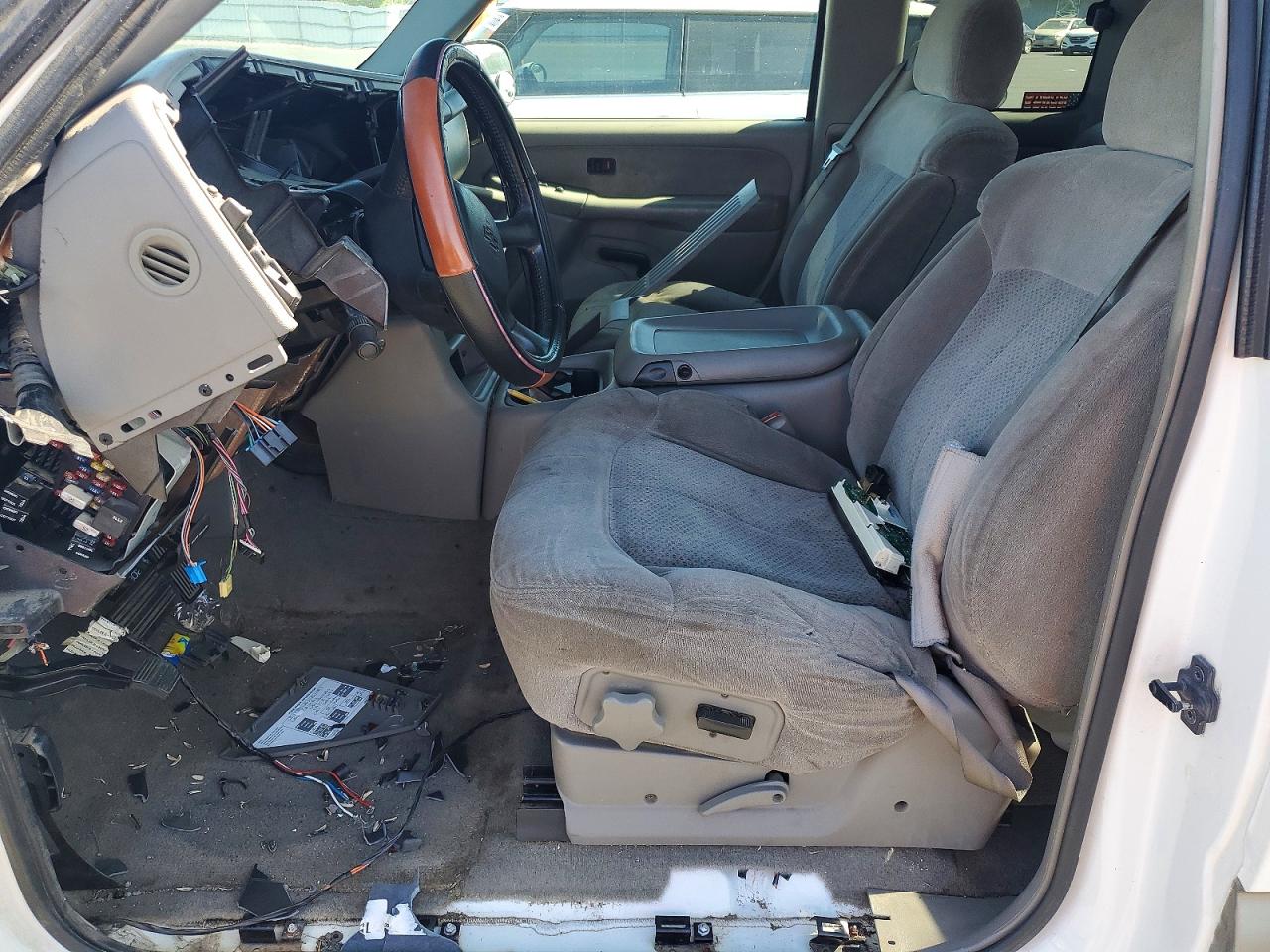 2000 CHEVROLET SILVERADO K1500 photo 13