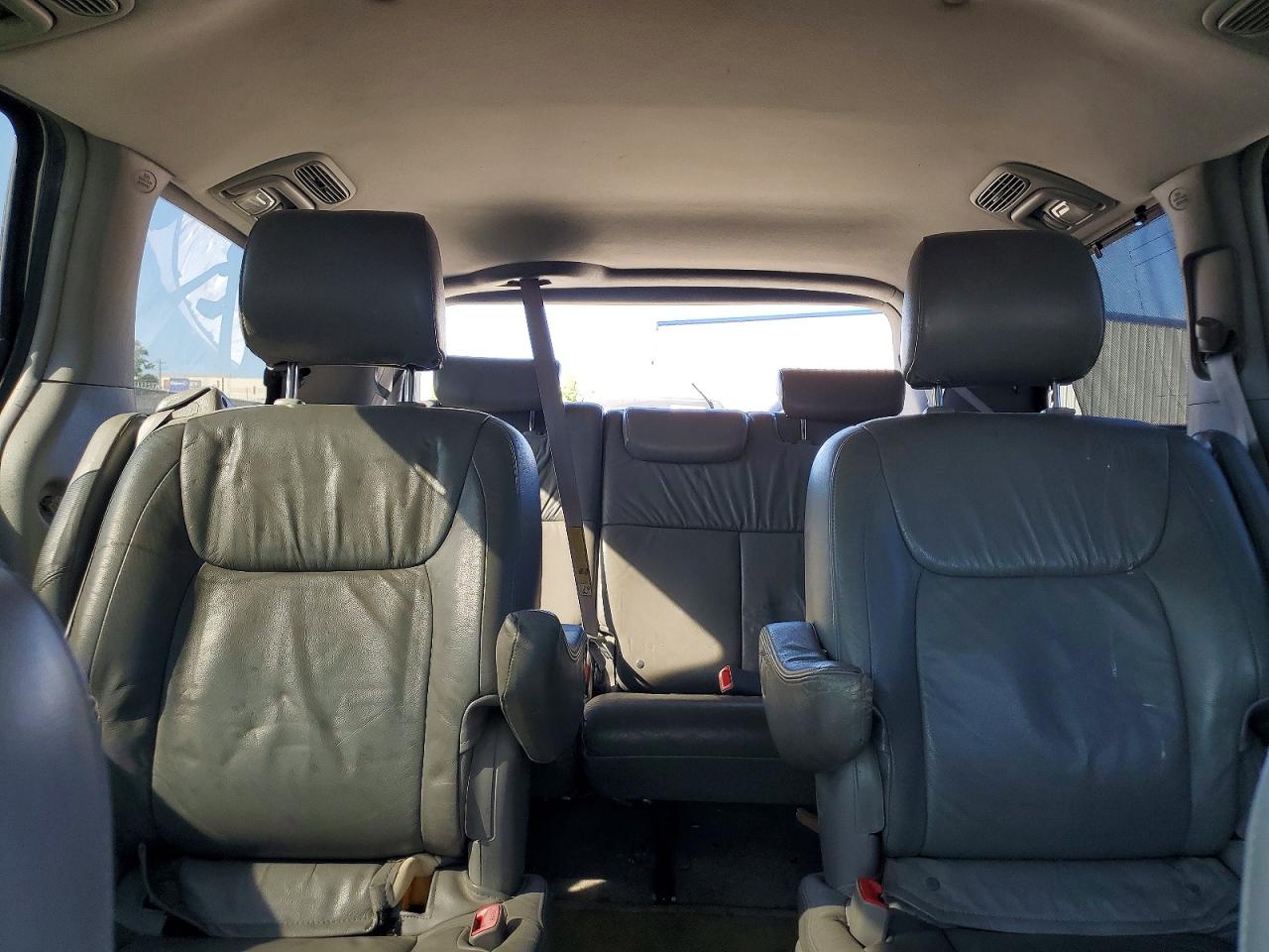 2006 TOYOTA SIENNA XLE LIMITED 7 PASSENGER photo 28