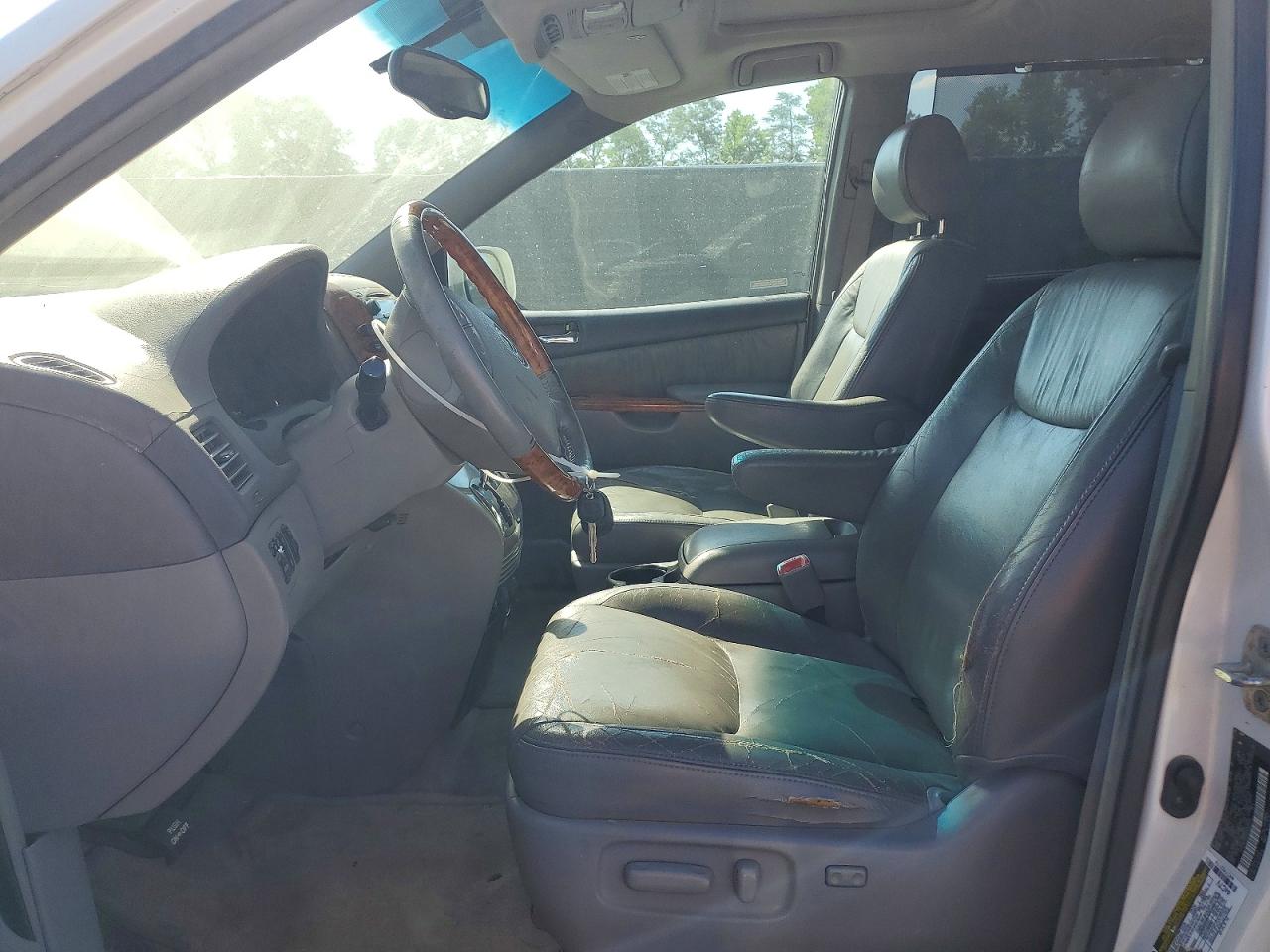 2006 TOYOTA SIENNA XLE LIMITED 7 PASSENGER photo 19