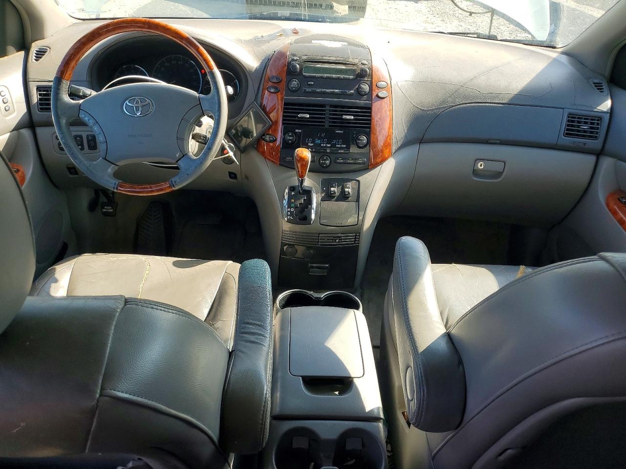 2006 TOYOTA SIENNA XLE LIMITED 7 PASSENGER photo 22