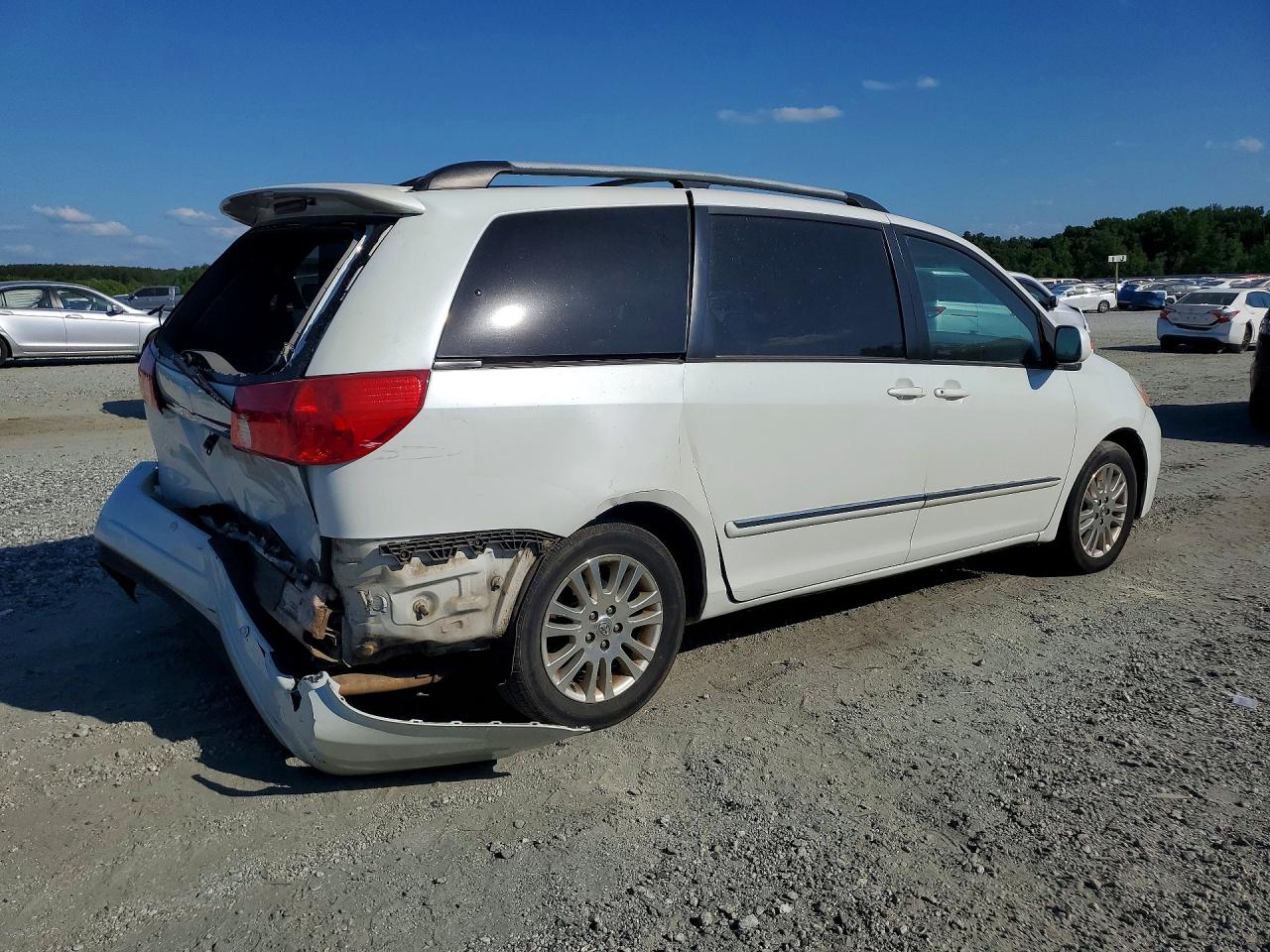 2006 TOYOTA SIENNA XLE LIMITED 7 PASSENGER photo 7