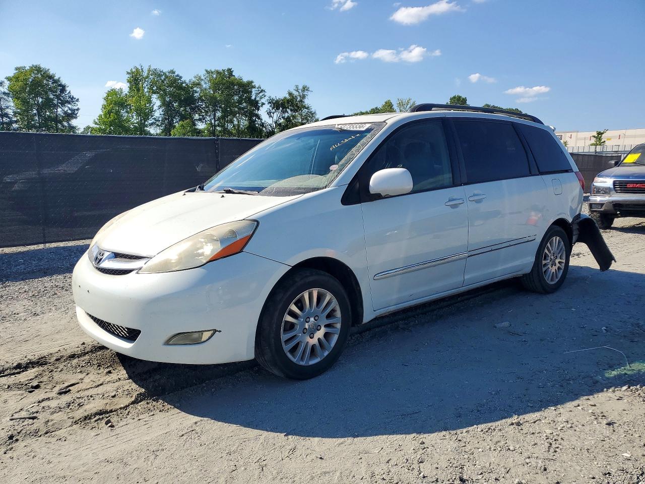 2006 TOYOTA SIENNA