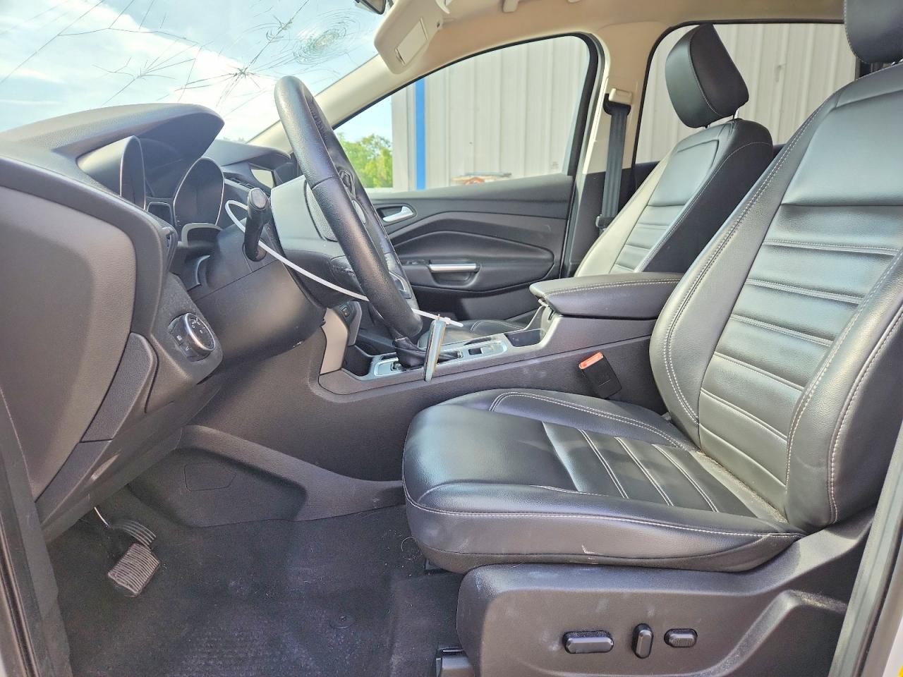 2019 FORD ESCAPE SEL photo 19