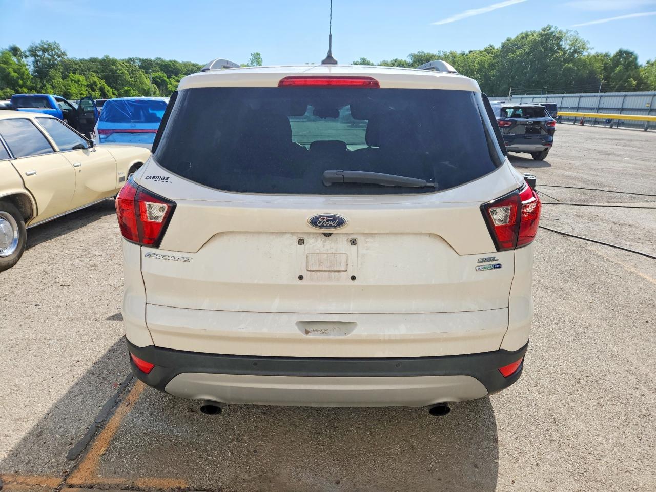 2019 FORD ESCAPE SEL photo 16