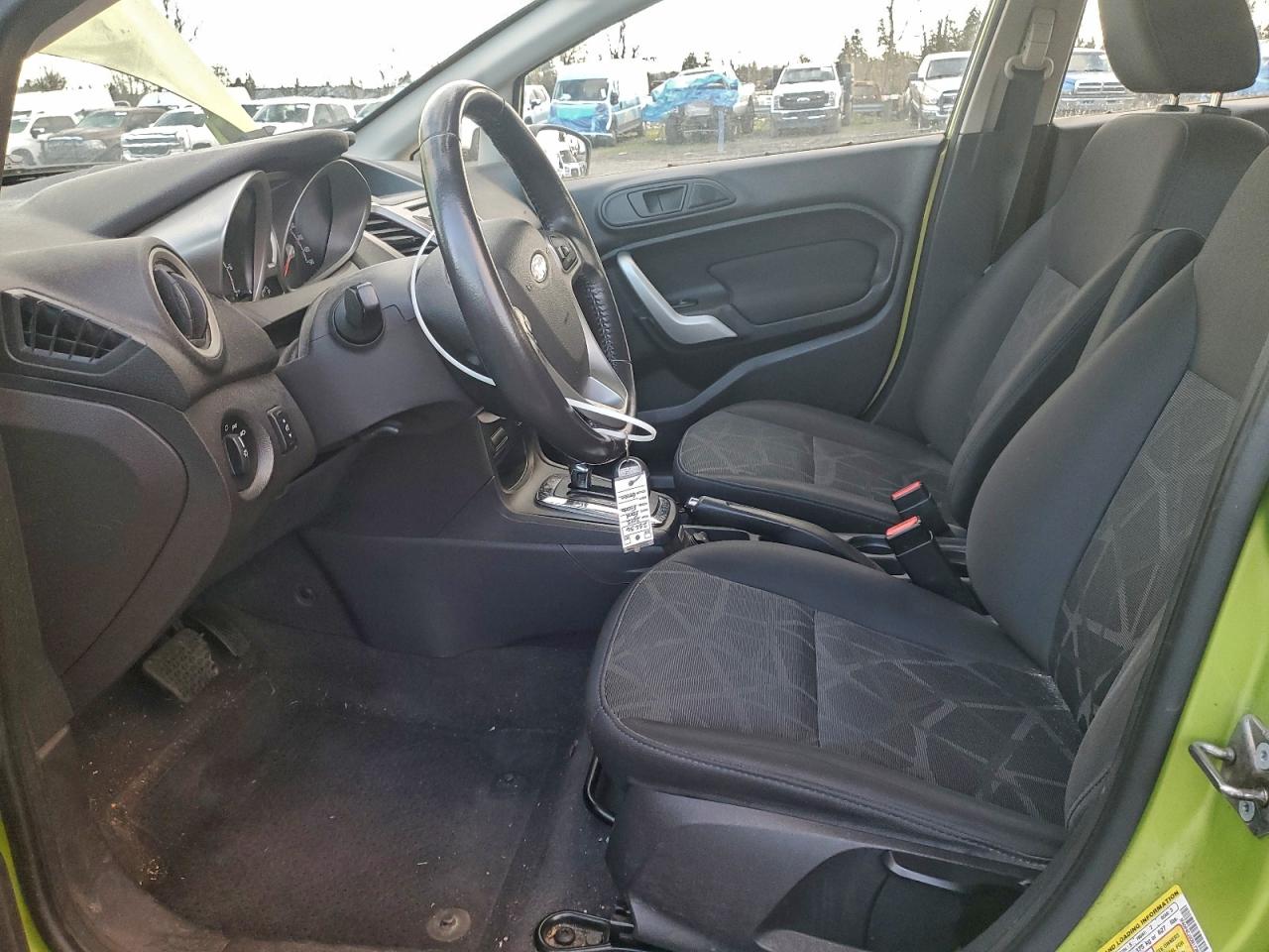 2012 FORD FIESTA SEL photo 13