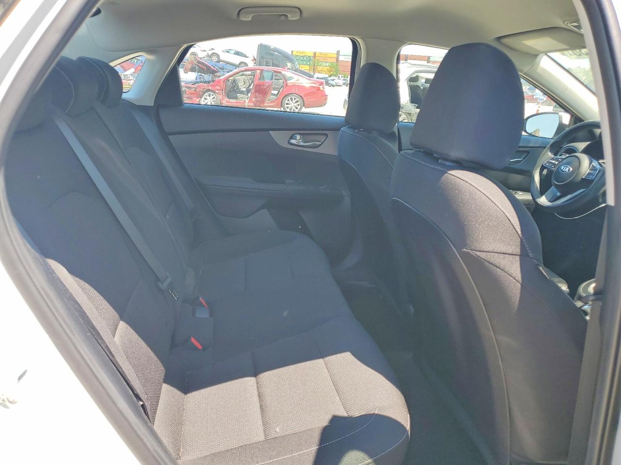 2019 KIA FORTE LXS photo 19