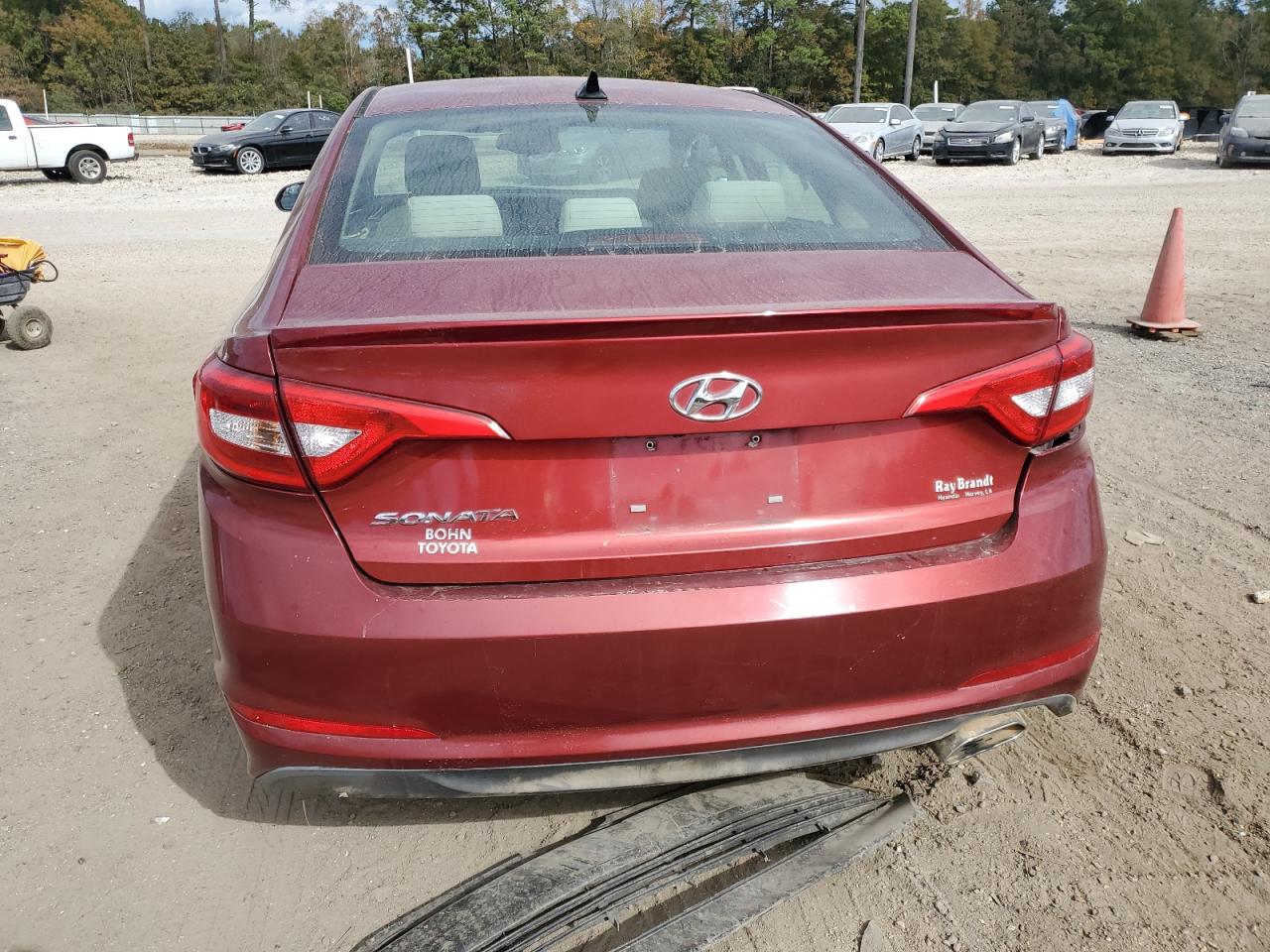2016 HYUNDAI SONATA SE photo 11