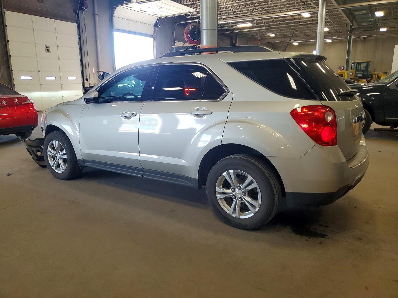 2014 CHEVROLET EQUINOX LT photo 4
