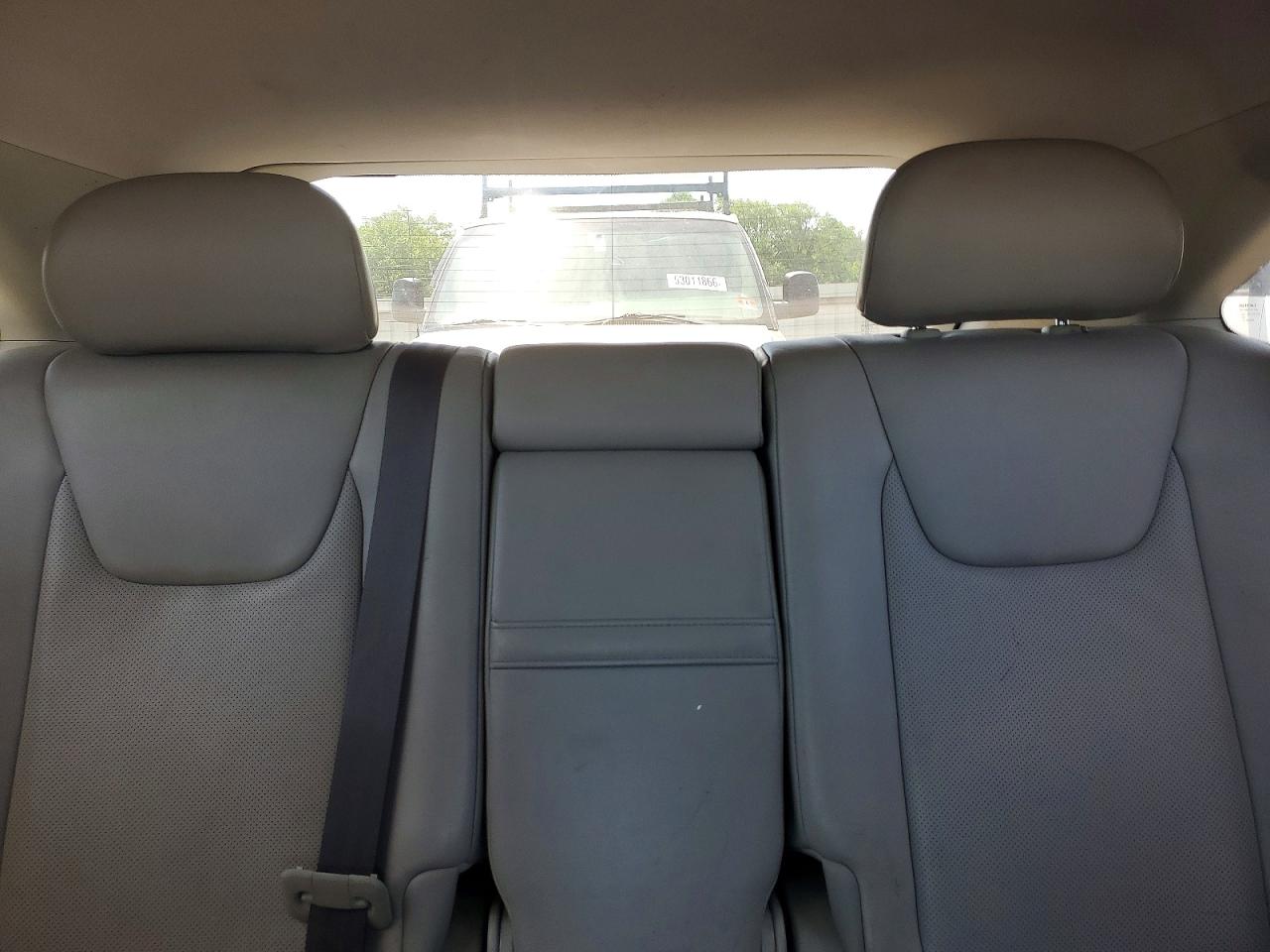 2011 LEXUS RX 350 photo 28