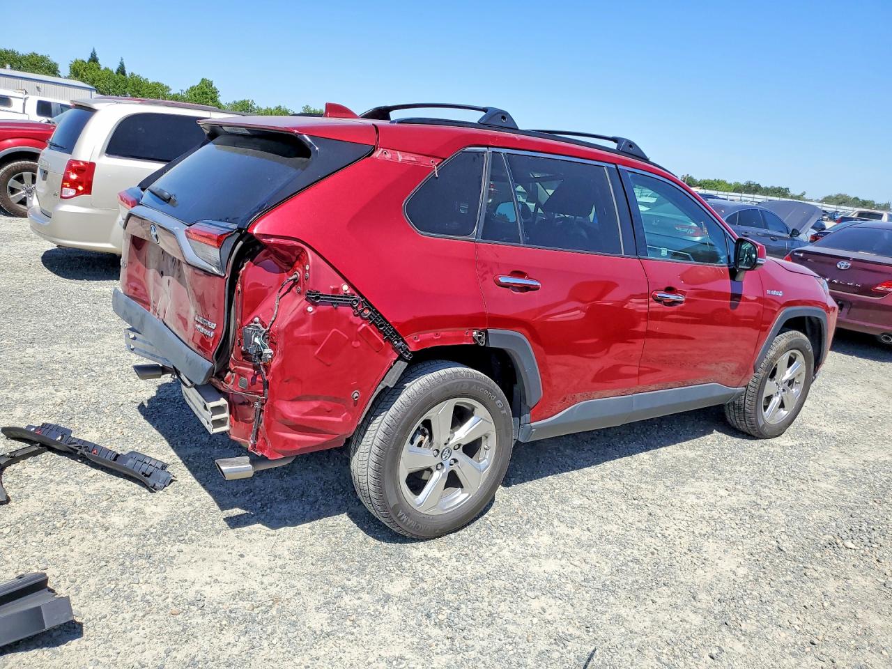 2019 TOYOTA RAV4 LIMITED photo 3