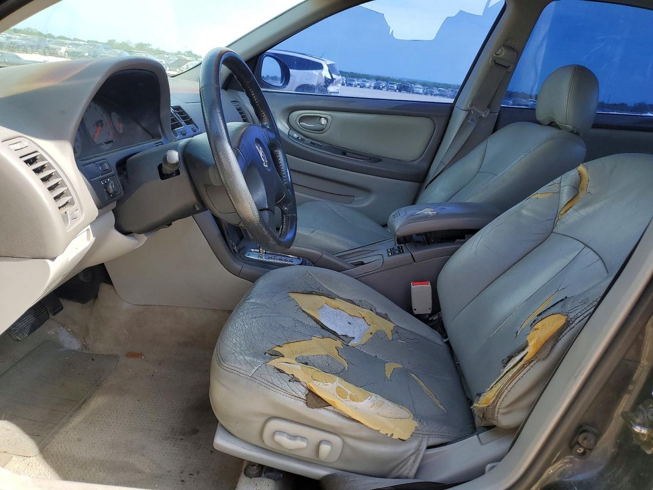2000 NISSAN MAXIMA GXE photo 13