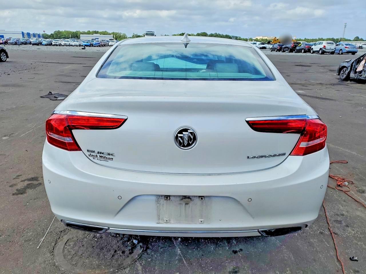 2017 BUICK LACROSSE ESSENCE photo 11