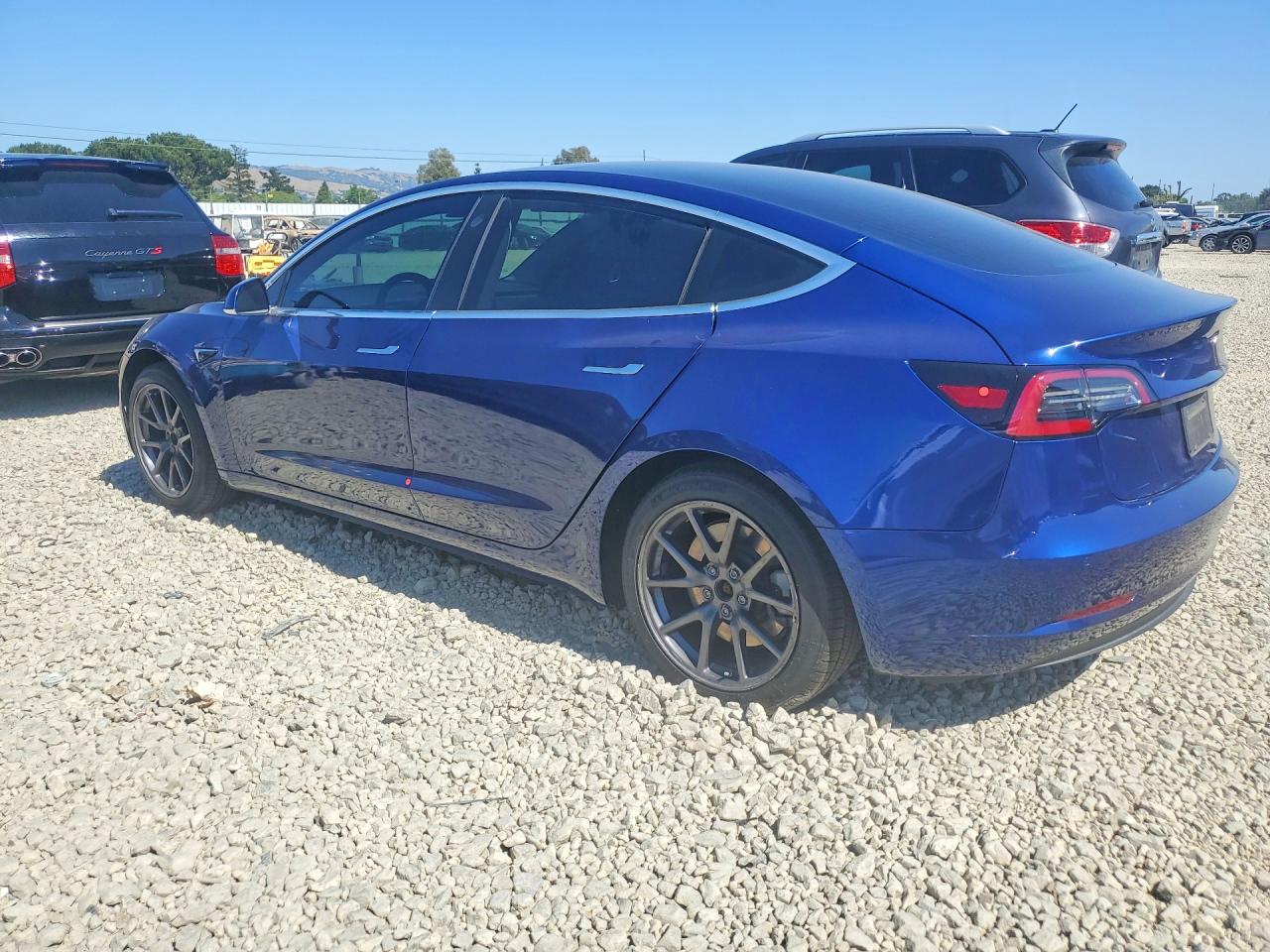 2020 TESLA MODEL 3 photo 4