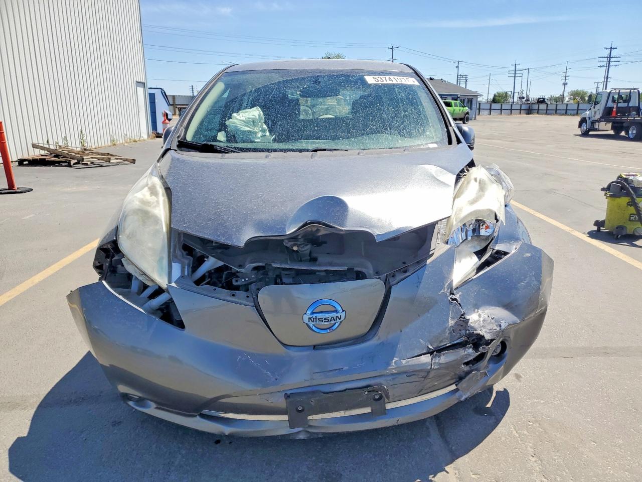 2015 NISSAN LEAF S photo 9