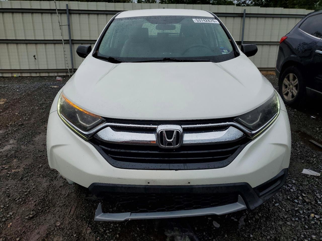 2017 HONDA CR-V LX photo 9