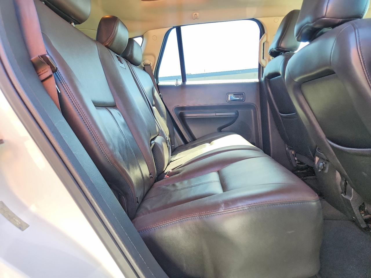2010 FORD EDGE LIMITED photo 21