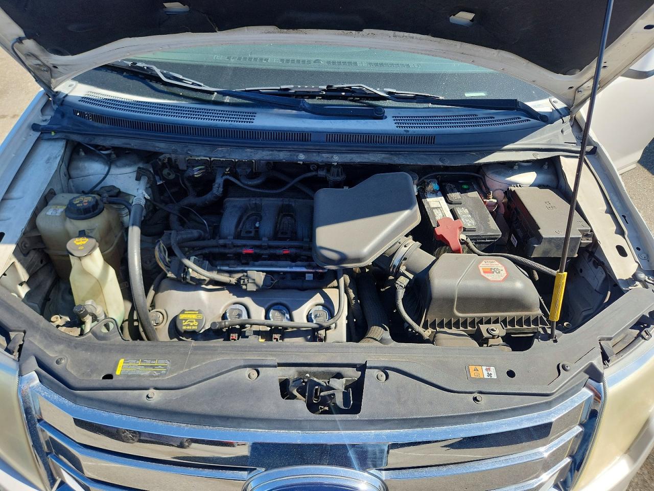 2010 FORD EDGE LIMITED photo 23