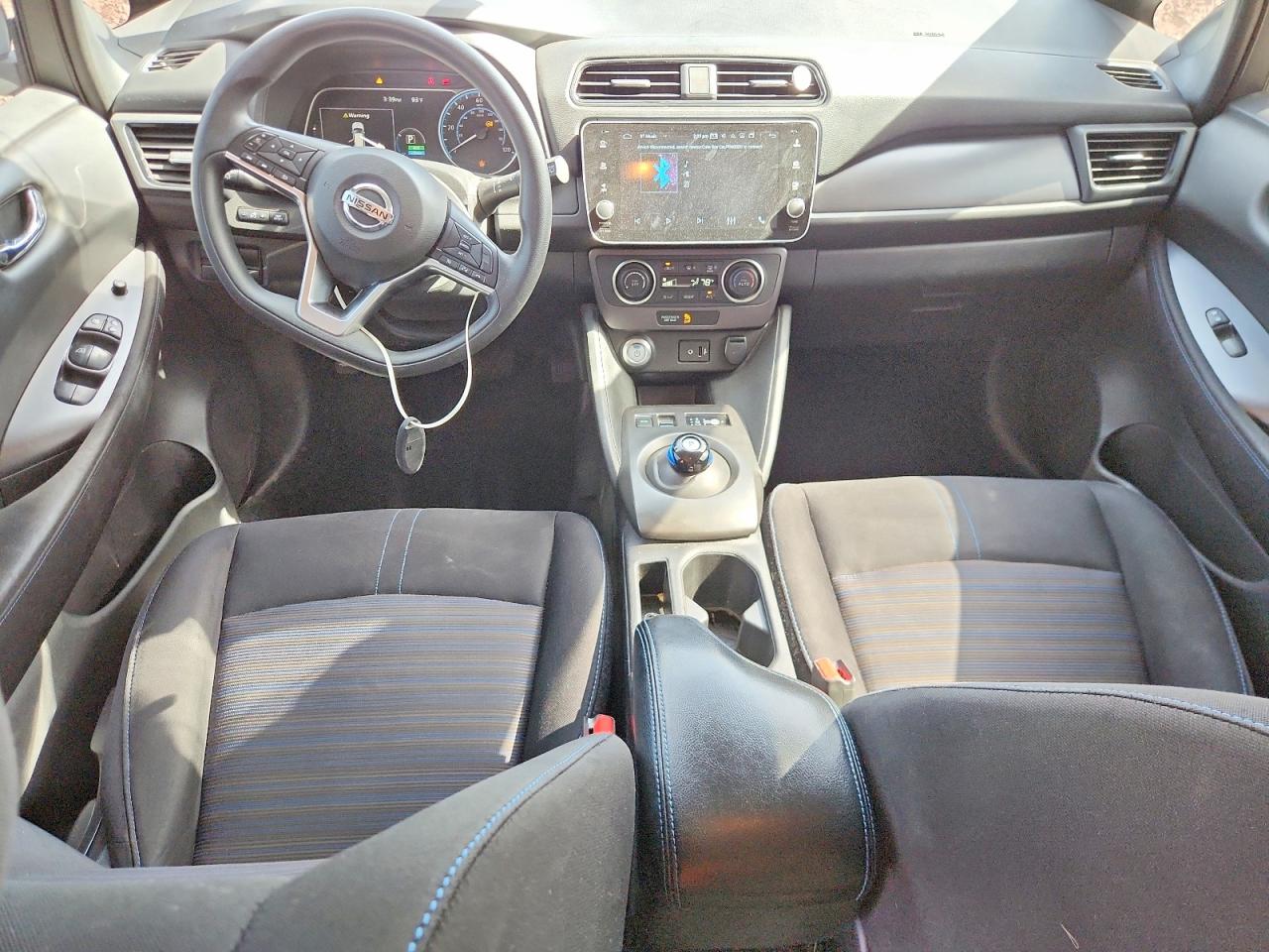 2018 NISSAN LEAF S photo 22
