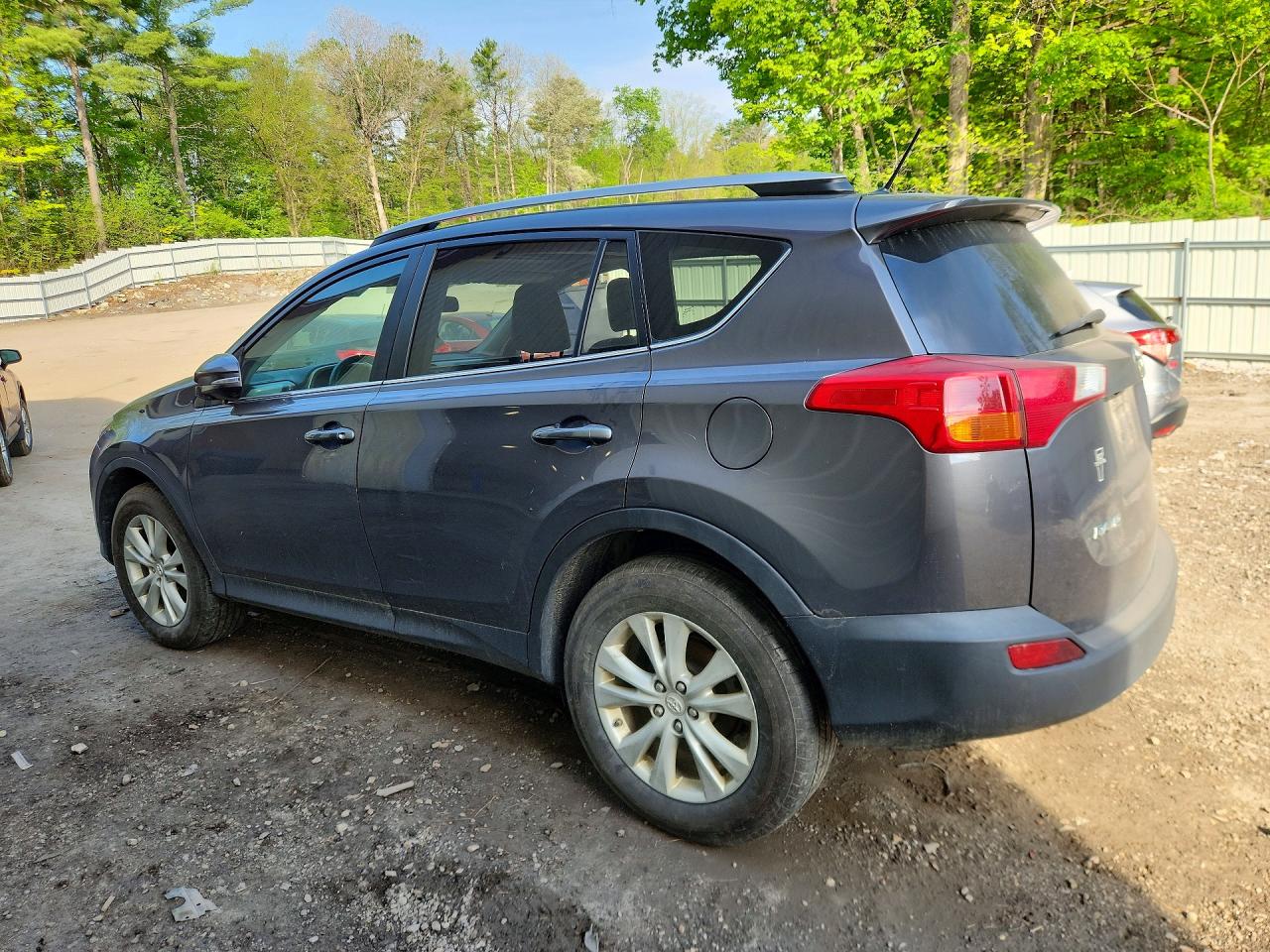 2015 TOYOTA RAV4 LIMITED photo 2