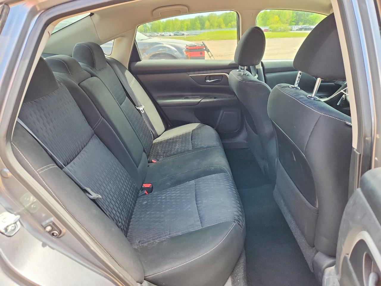 2018 NISSAN ALTIMA 2.5 SV photo 19