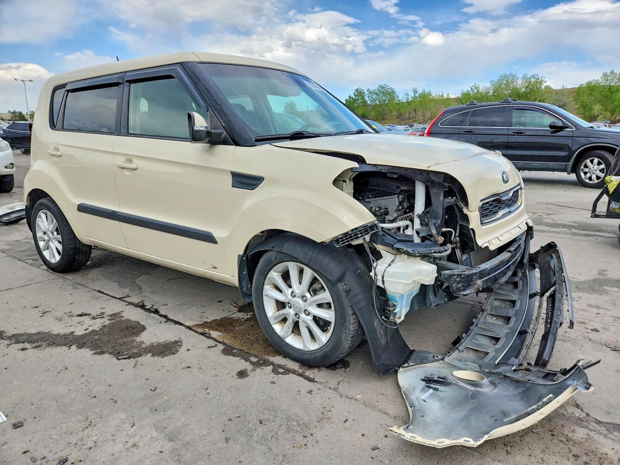 2013 KIA SOUL + photo 4