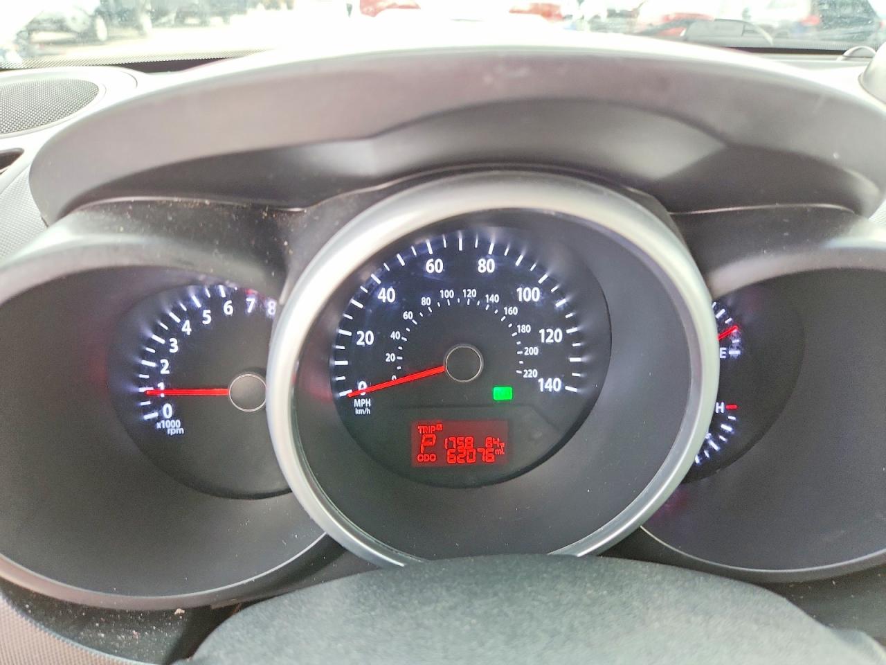 2013 KIA SOUL + photo 9