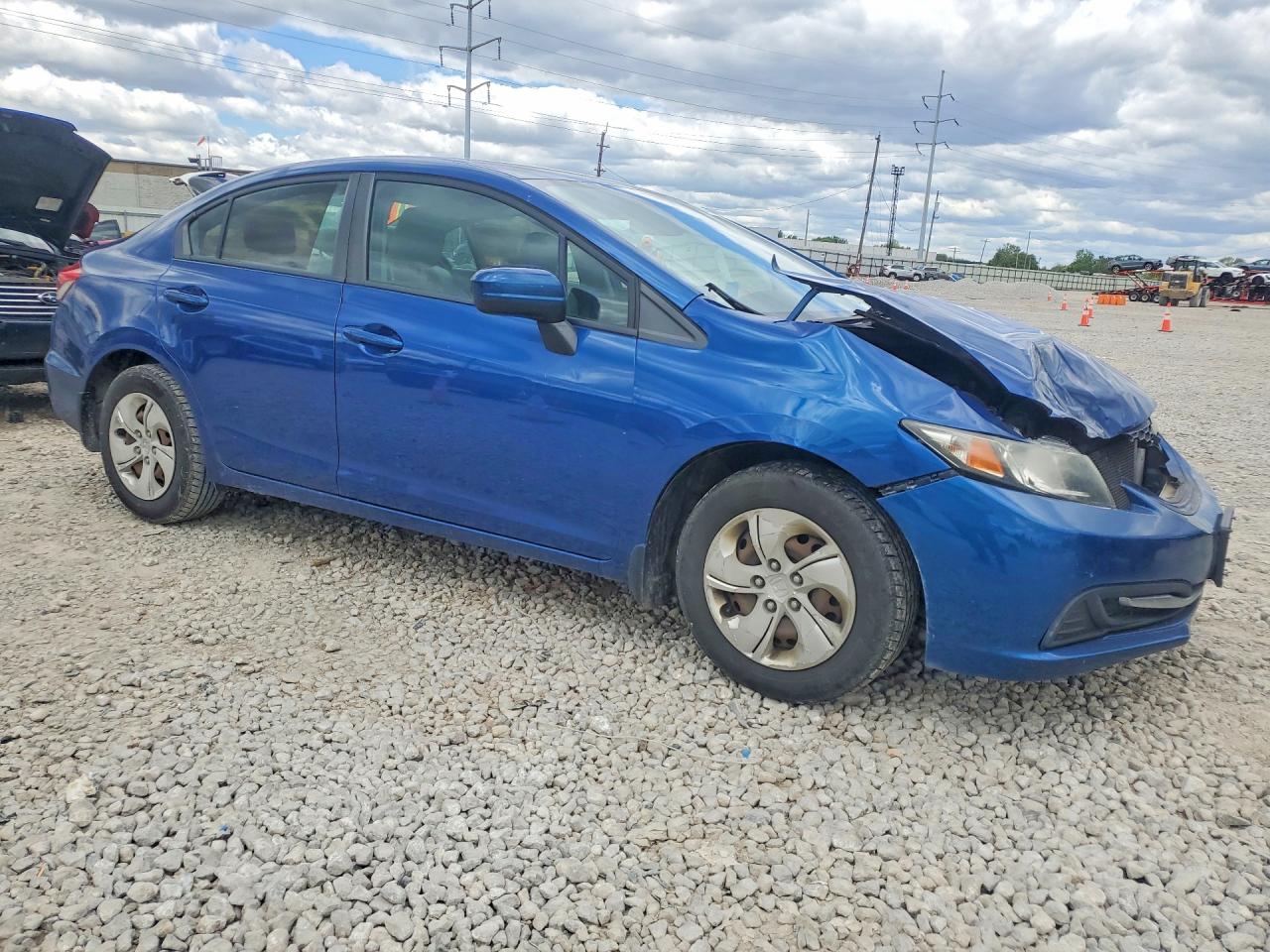2015 HONDA CIVIC LX photo 4