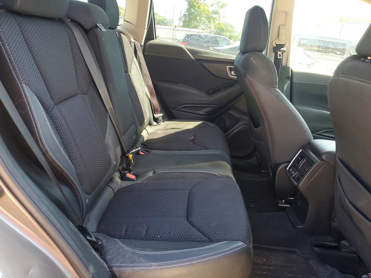2020 SUBARU FORESTER PREMIUM photo 31