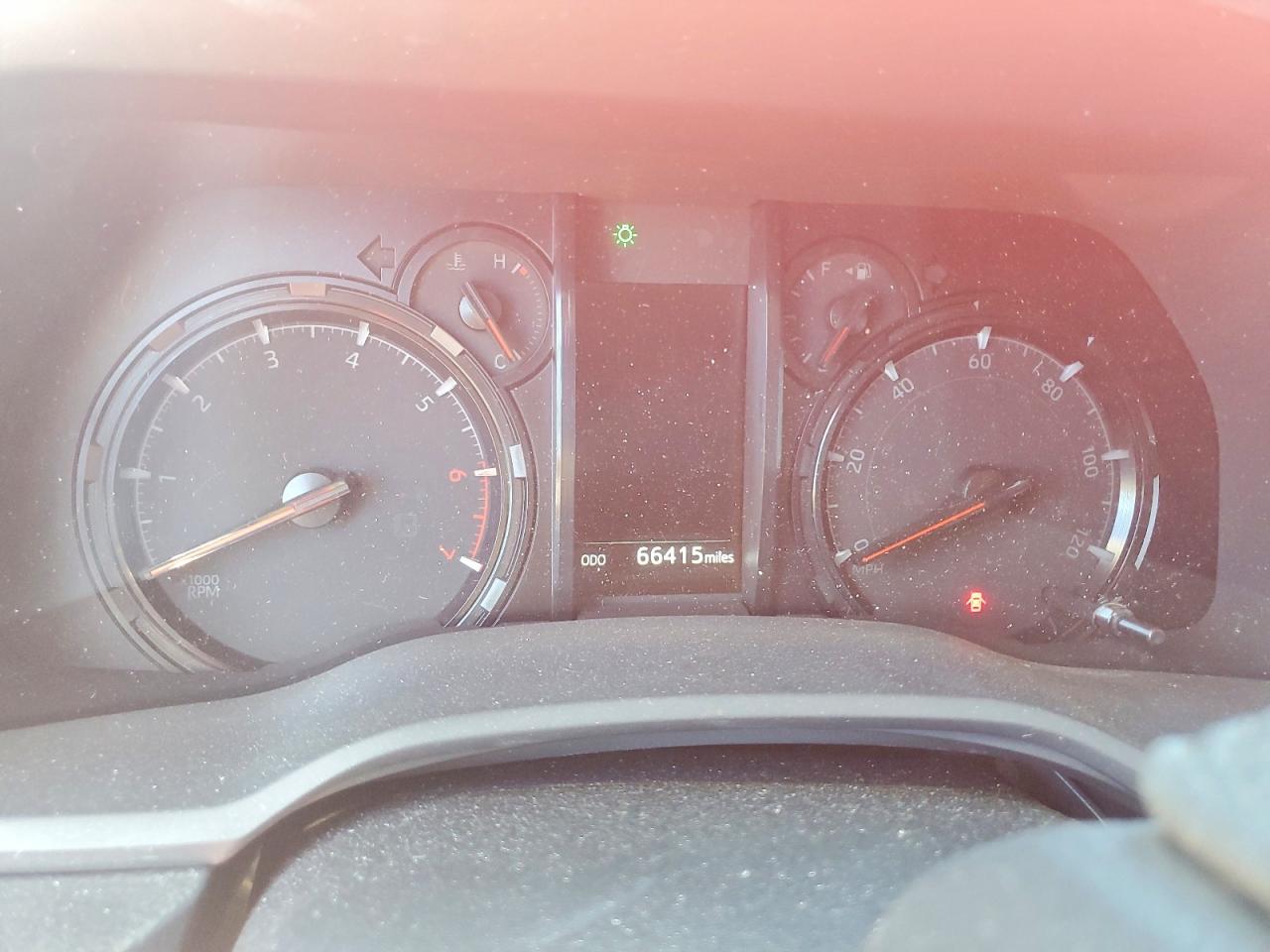2022 TOYOTA 4RUNNER SR5 photo 17