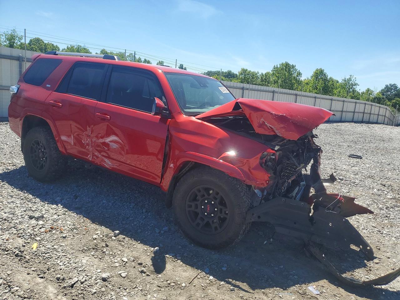 2022 TOYOTA 4RUNNER SR5 photo 7