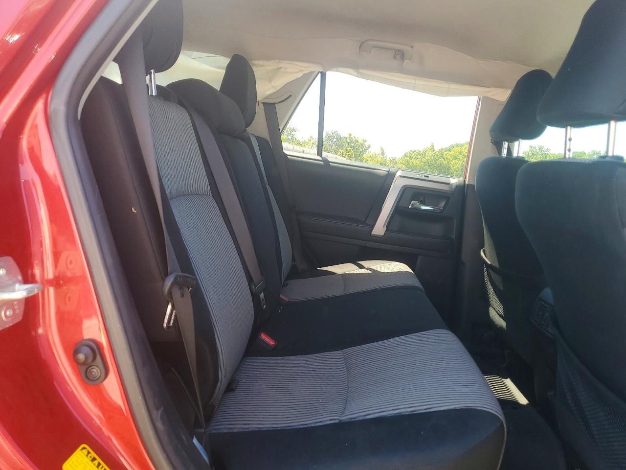 2022 TOYOTA 4RUNNER SR5 photo 21