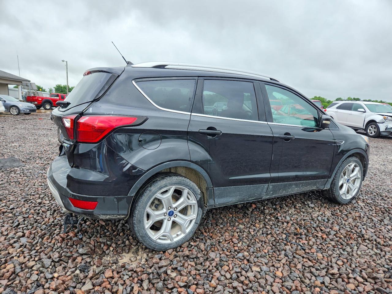 2019 FORD ESCAPE TITANIUM photo 5