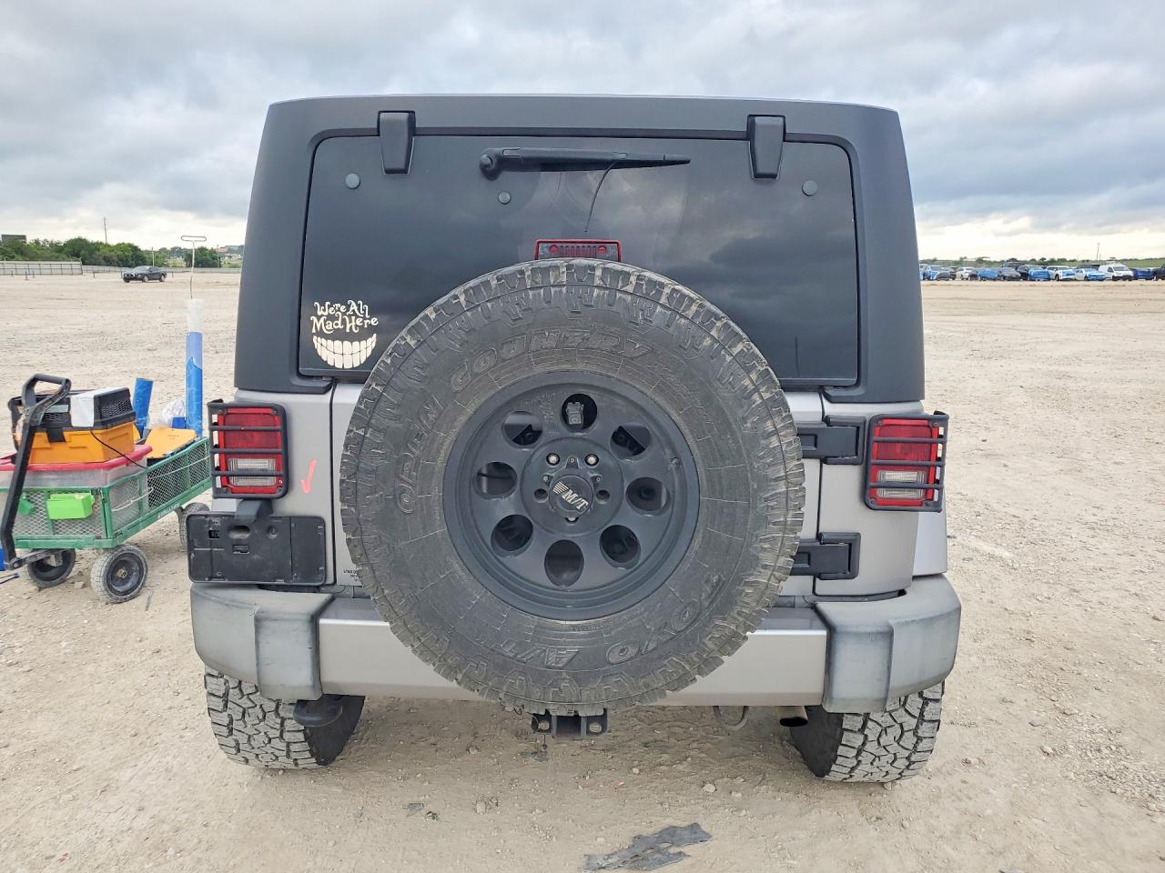 2016 JEEP WRANGLER UNLIMITED SAHARA photo 11