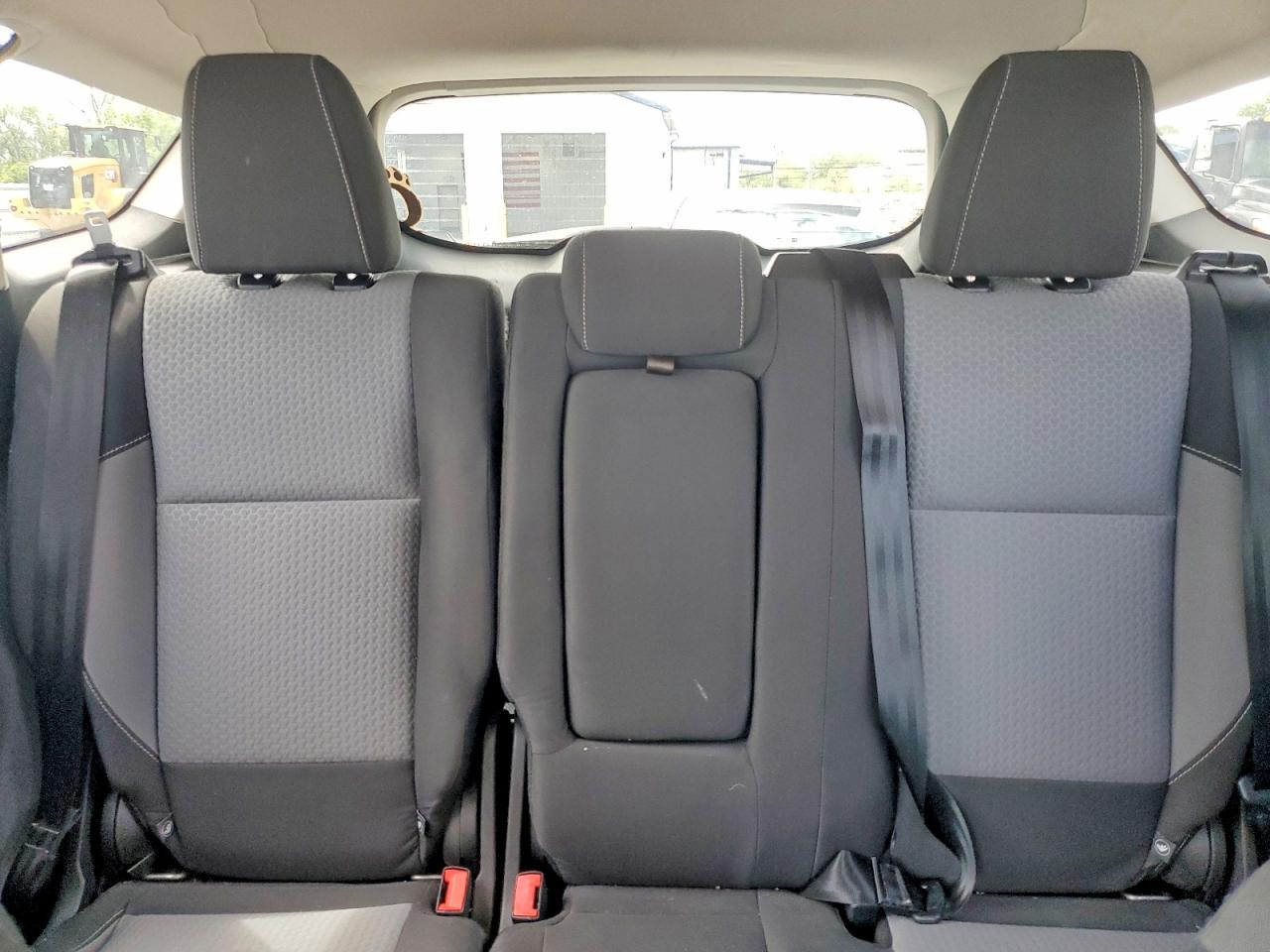 2017 FORD ESCAPE SE photo 28