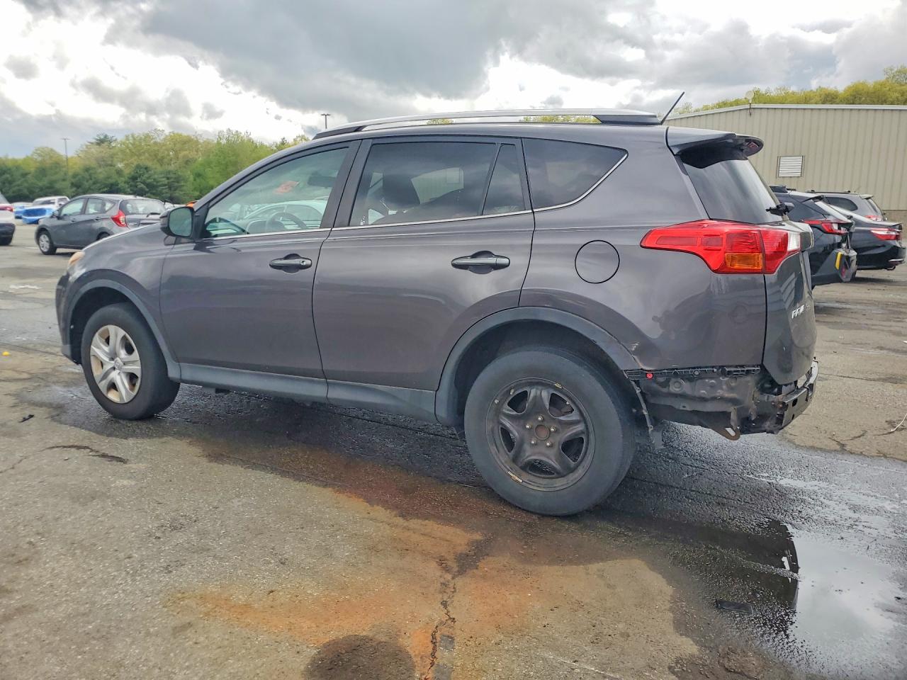 2013 TOYOTA RAV4 LE photo 4