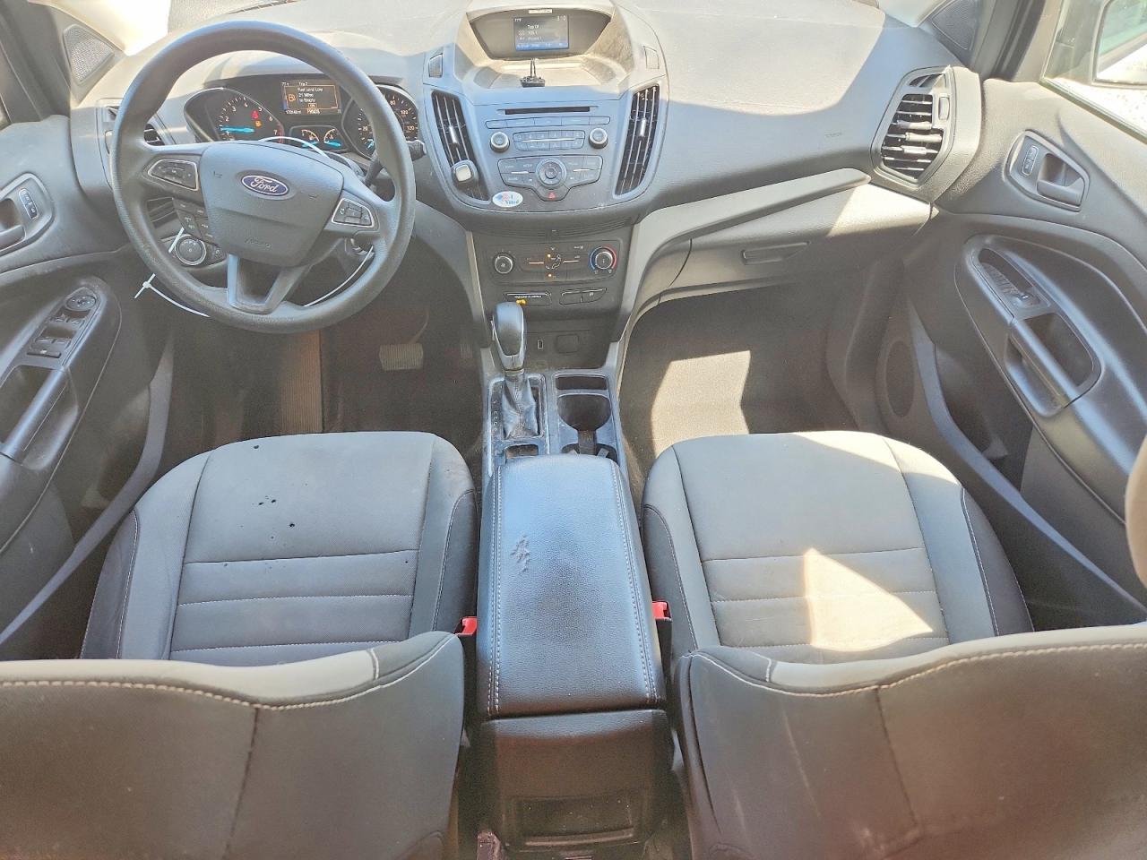 2017 FORD ESCAPE S photo 8
