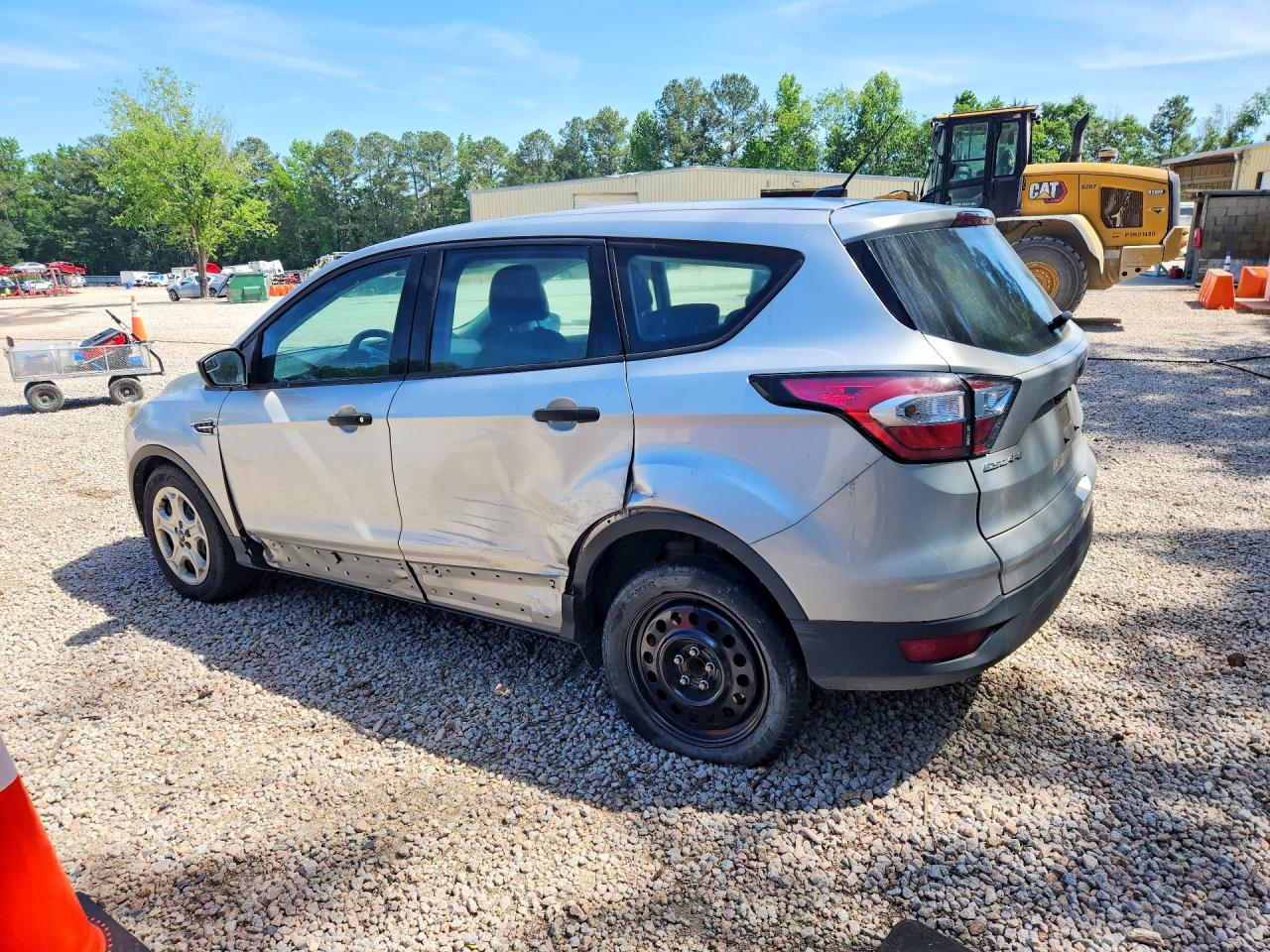 2017 FORD ESCAPE S photo 2