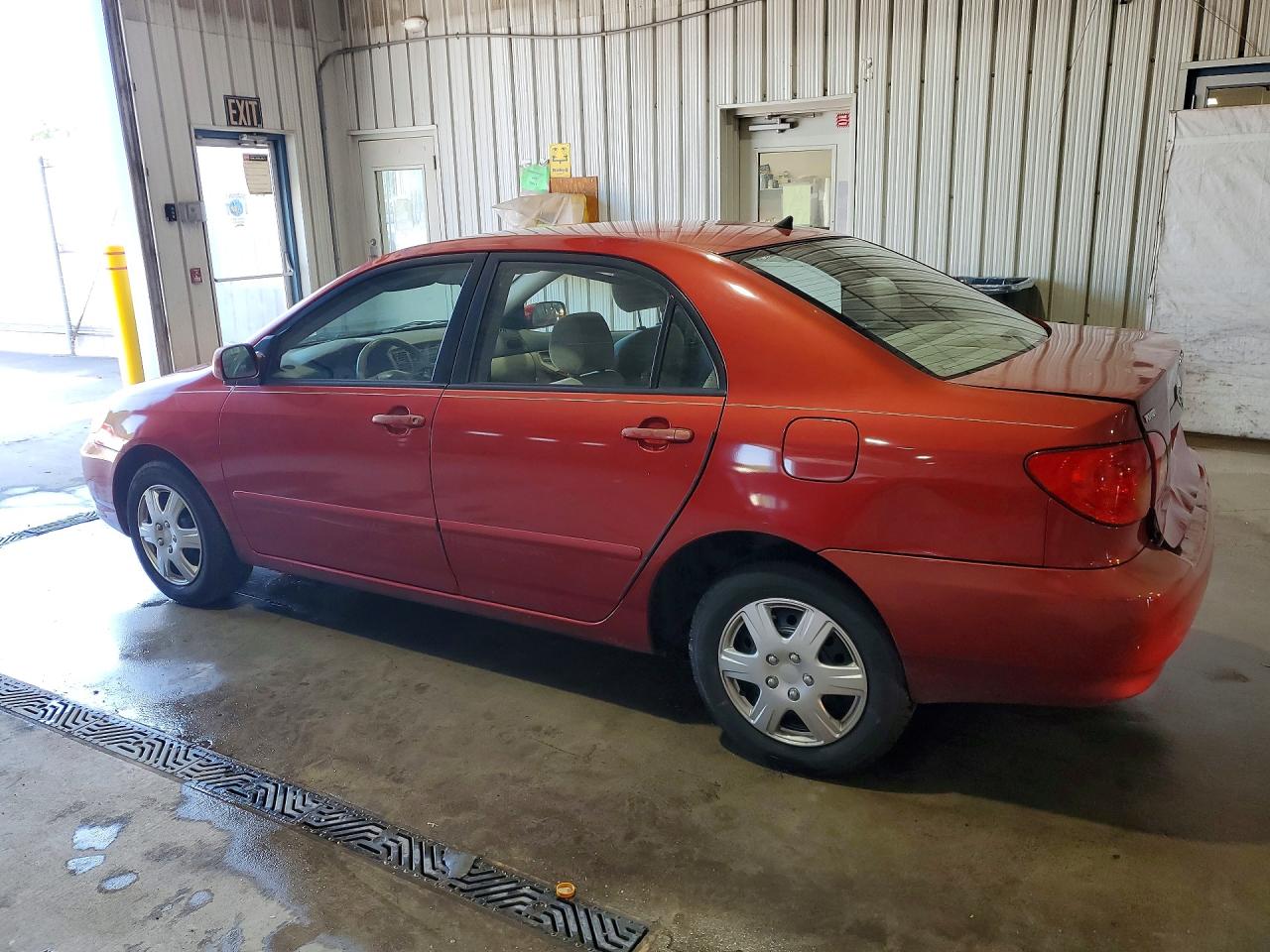 2003 TOYOTA COROLLA LE photo 4