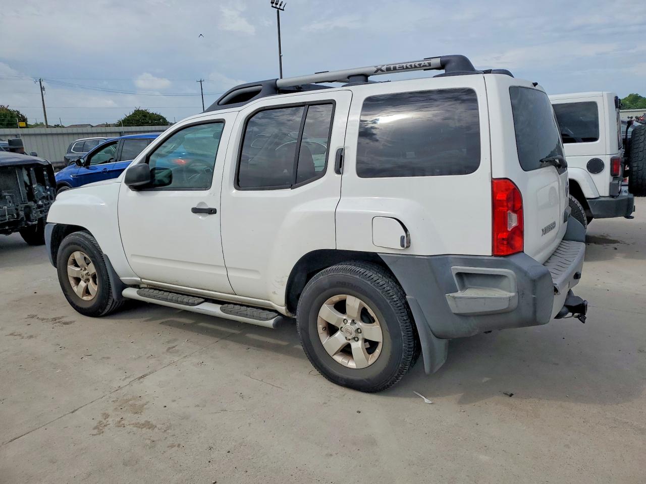 2010 NISSAN XTERRA X photo 3