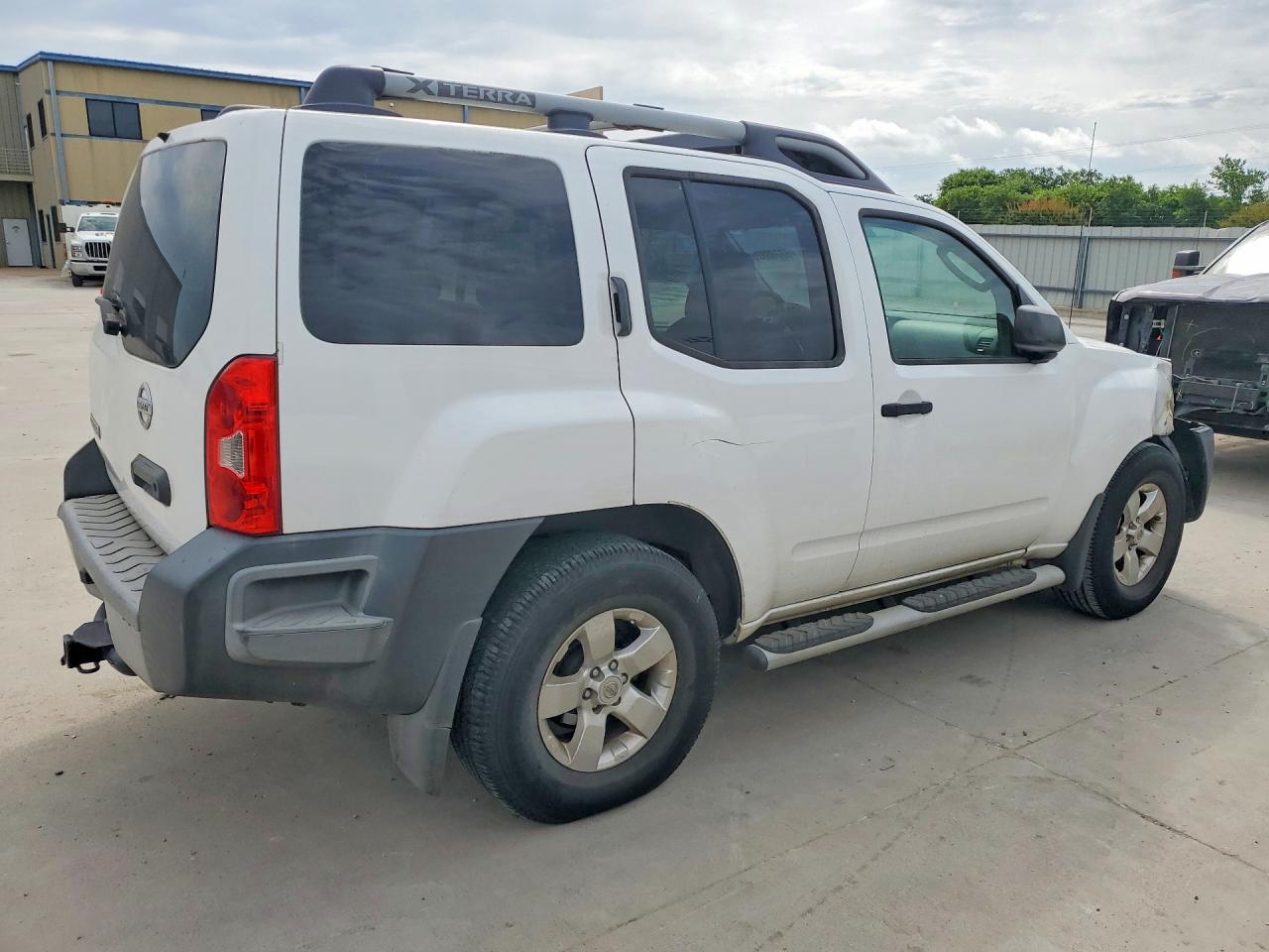 2010 NISSAN XTERRA X photo 5