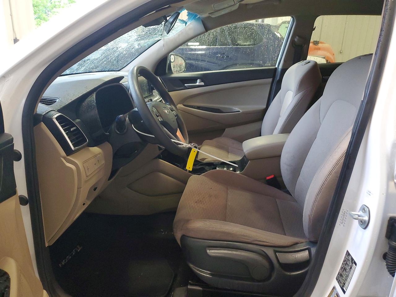 2019 HYUNDAI TUCSON SE photo 19