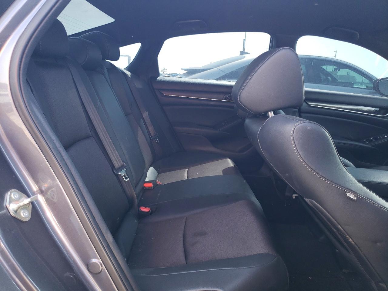 2020 HONDA ACCORD SPORT photo 19
